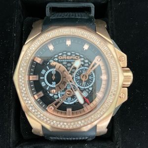 Mens designer watch custom made real diamond bezel . Watch is in mint condition